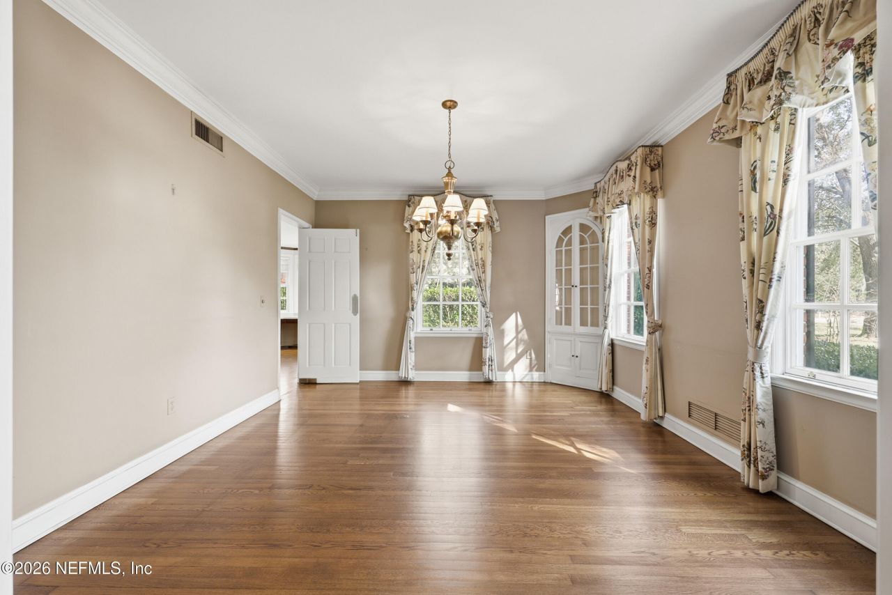 959 Maple Lane, Jacksonville, FL 32207 Photo