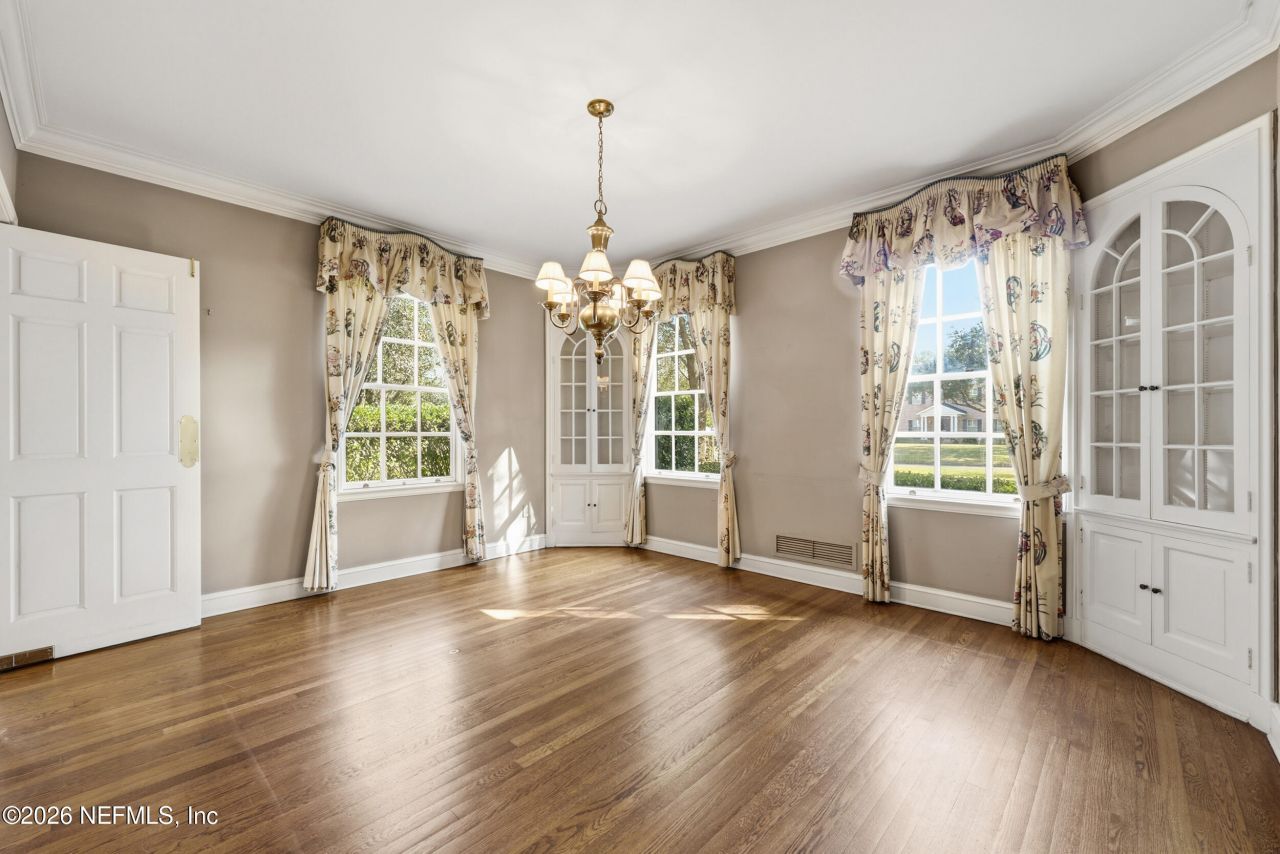 959 Maple Lane, Jacksonville, FL 32207 Photo