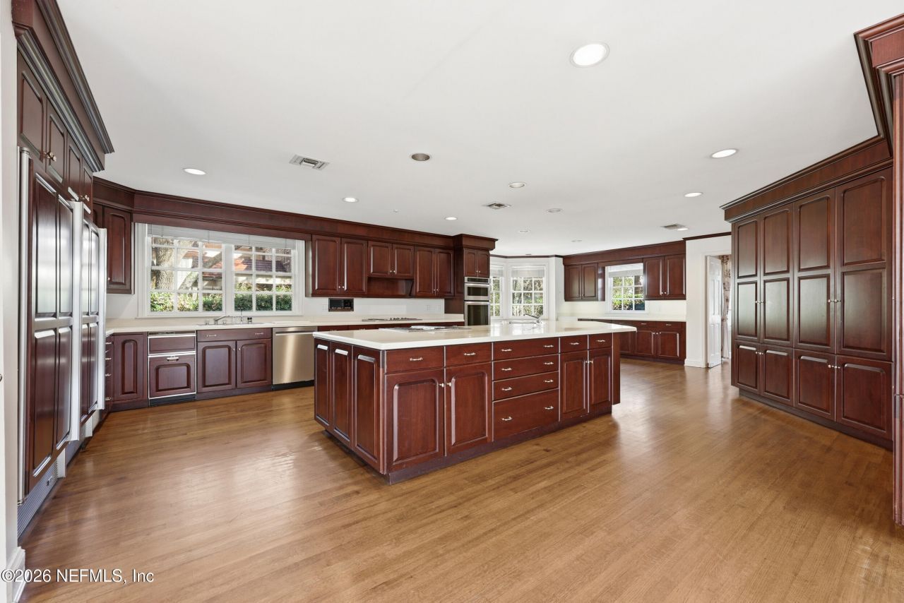 959 Maple Lane, Jacksonville, FL 32207 Photo