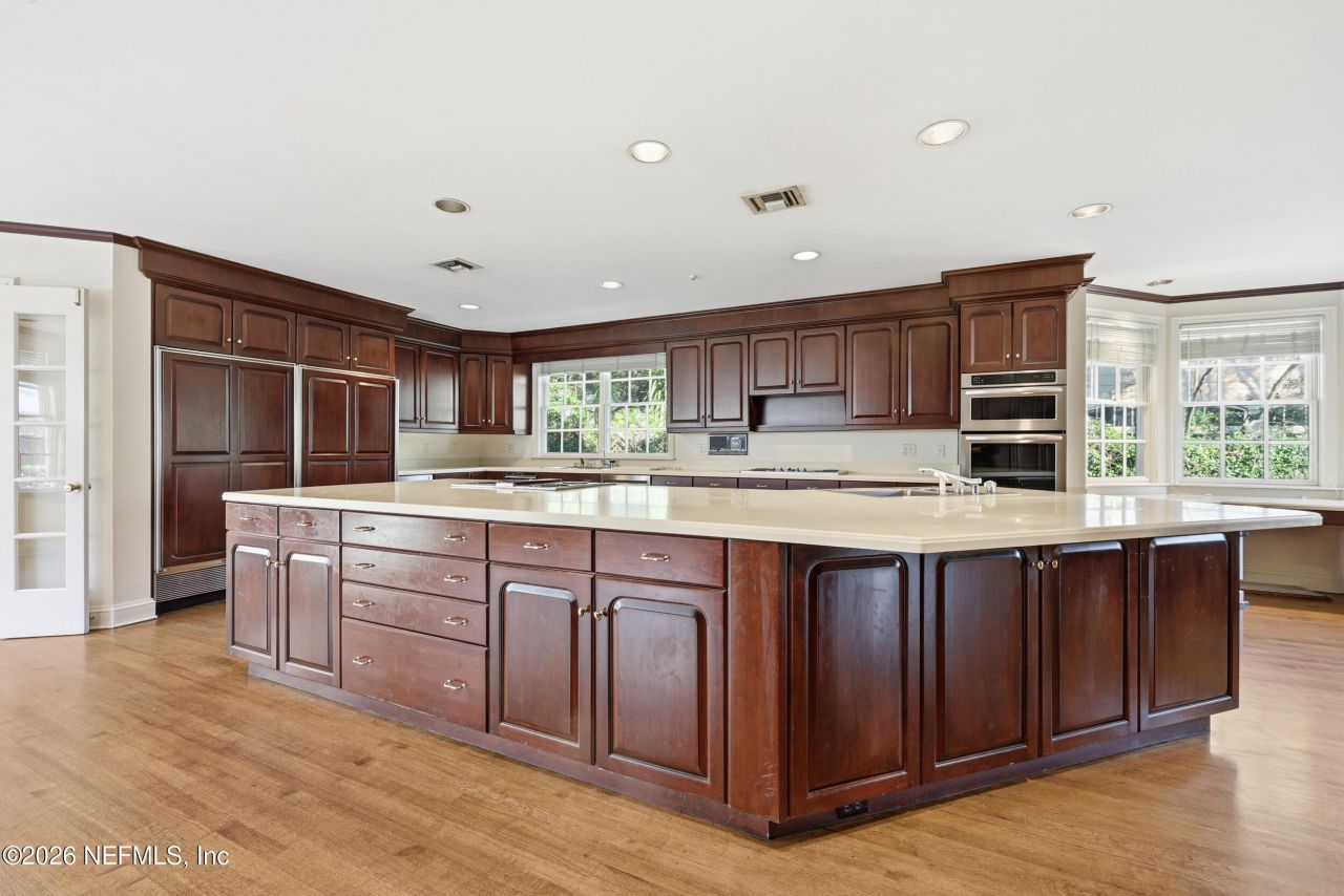 959 Maple Lane, Jacksonville, FL 32207 Photo