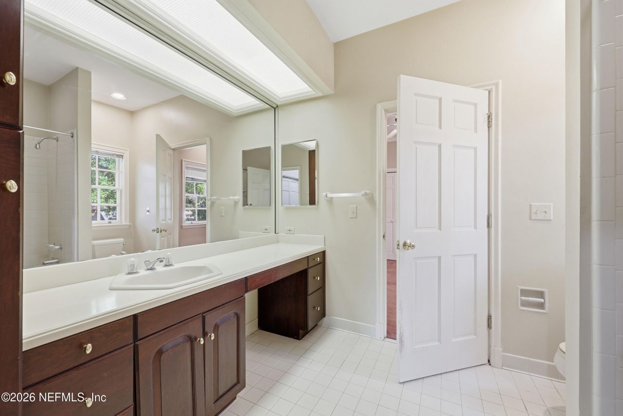 959 Maple Lane, Jacksonville, FL 32207 Photo