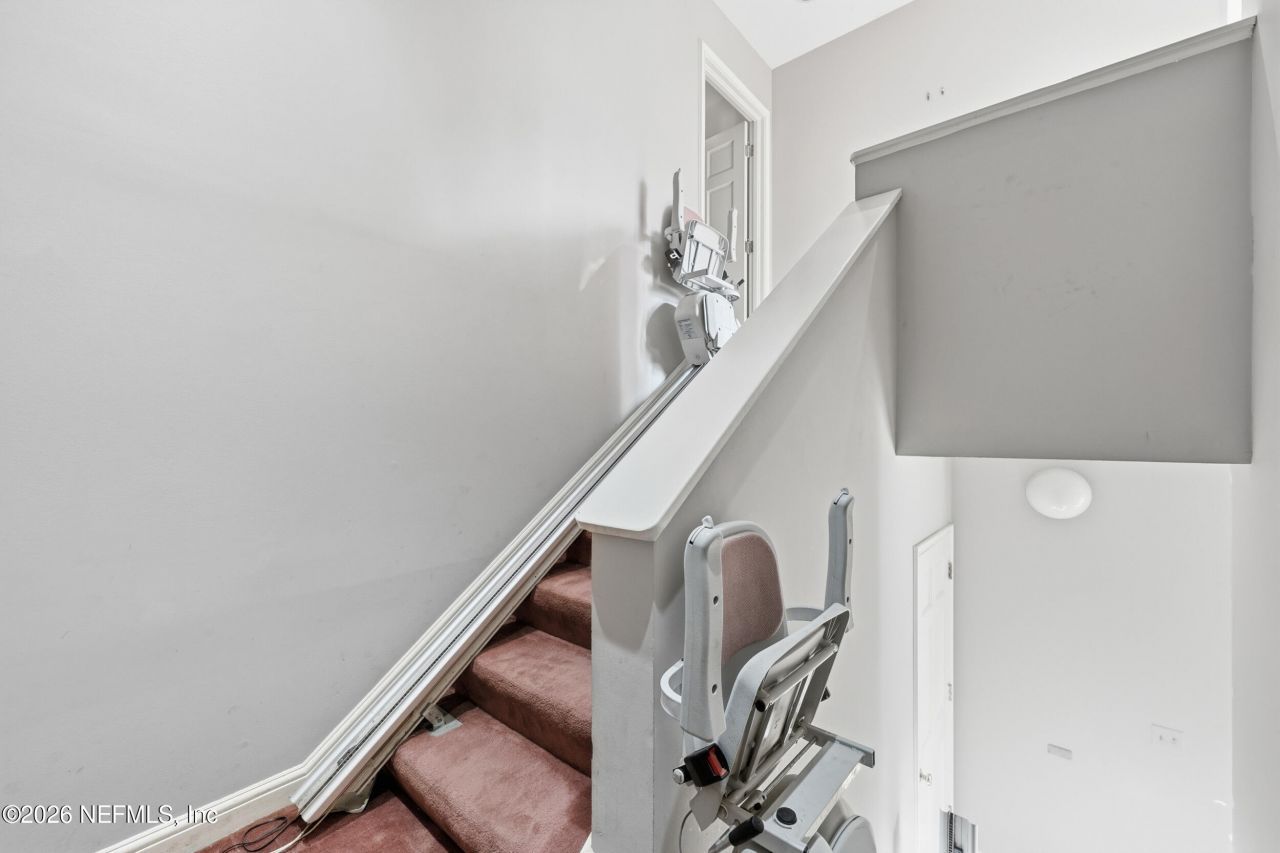 959 Maple Lane, Jacksonville, FL 32207 Photo