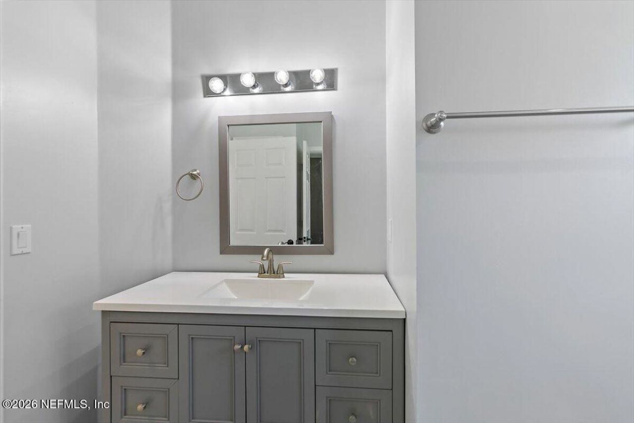 8278 Persimmon Hill Lane, Jacksonville, FL 32256 Photo