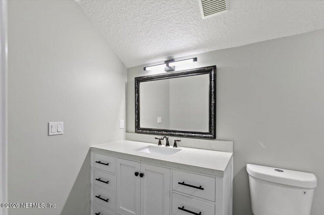 8278 Persimmon Hill Lane, Jacksonville, FL 32256 Photo