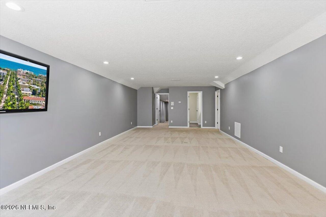 8278 Persimmon Hill Lane, Jacksonville, FL 32256 Photo