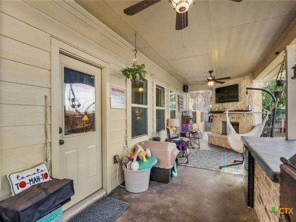 525 Pecan Farms, New Braunfels, TX 78130