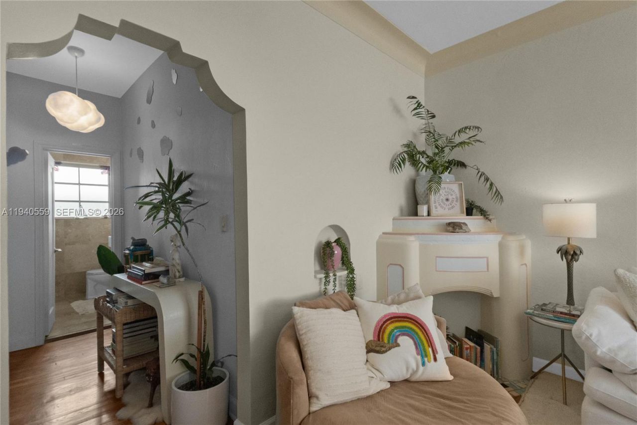 826 Euclid Ave, Unit 11, Miami Beach, FL 33139 Photo