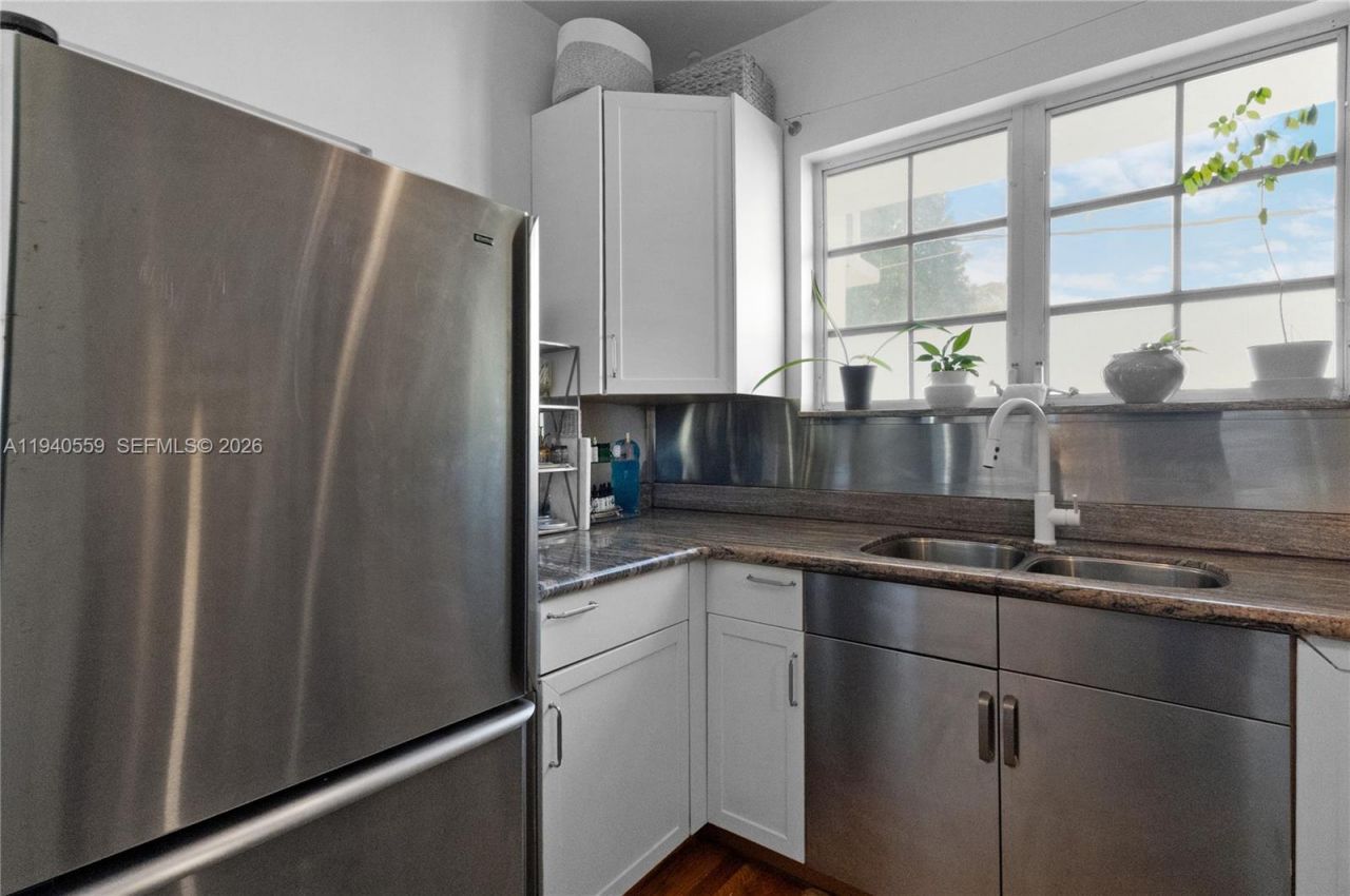 826 Euclid Ave, Unit 11, Miami Beach, FL 33139 Photo