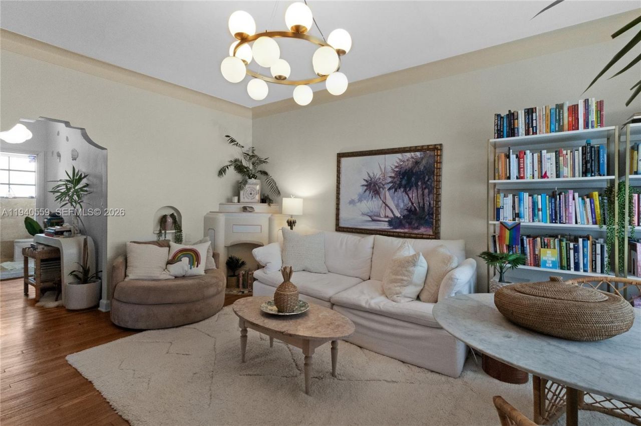 826 Euclid Ave, Unit 11, Miami Beach, FL 33139 Photo