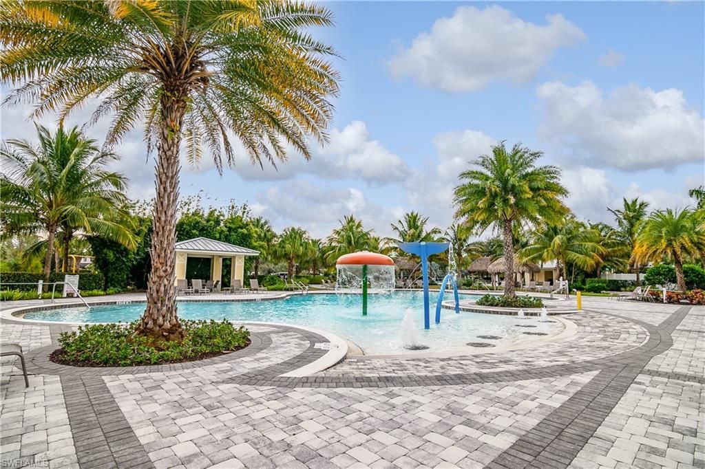 2022 Fairmont Ln, Naples, FL 34120 Photo