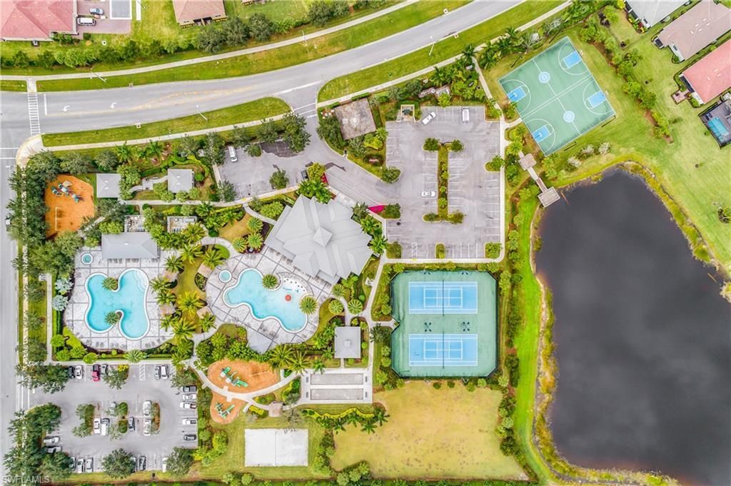 2022 Fairmont Ln, Naples, FL 34120 Photo