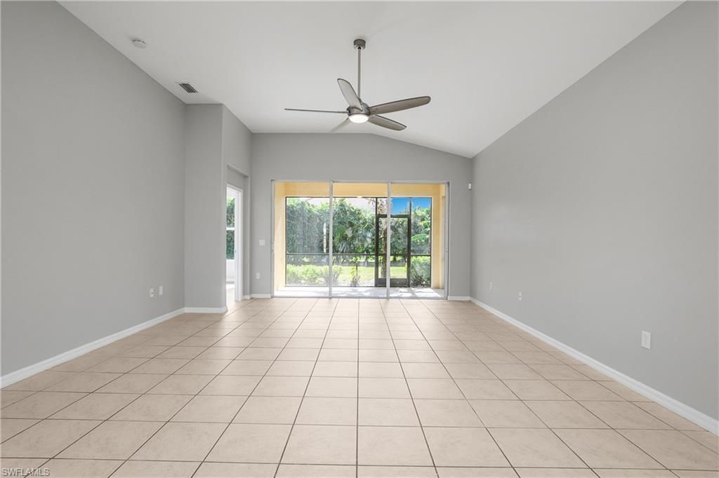 2022 Fairmont Ln, Naples, FL 34120 Photo