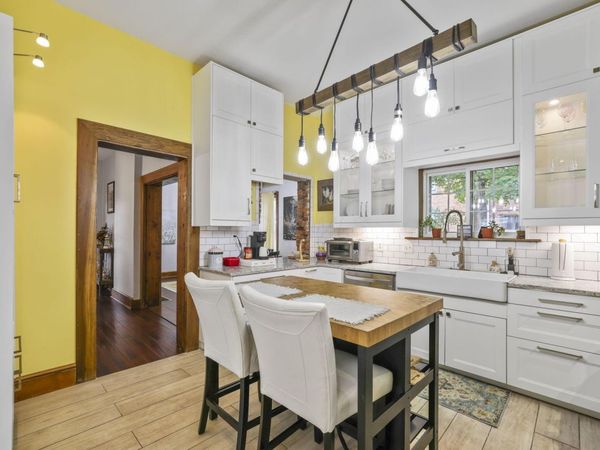 102 W Lincoln Avenue, Delaware, OH 43015