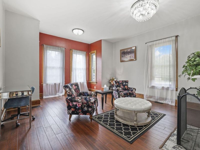 102 W Lincoln Avenue, Delaware, OH 43015 Photo 3