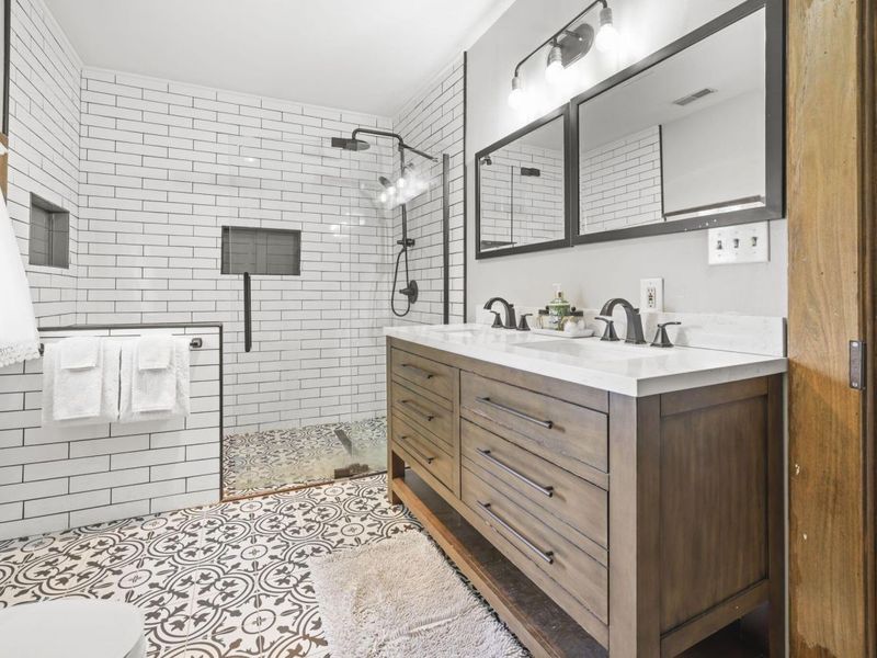 102 W Lincoln Avenue, Delaware, OH 43015 Photo 8