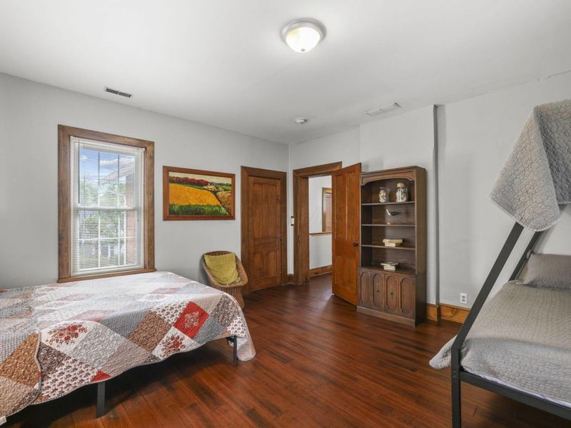 102 W Lincoln Avenue, Delaware, OH 43015 Photo 88