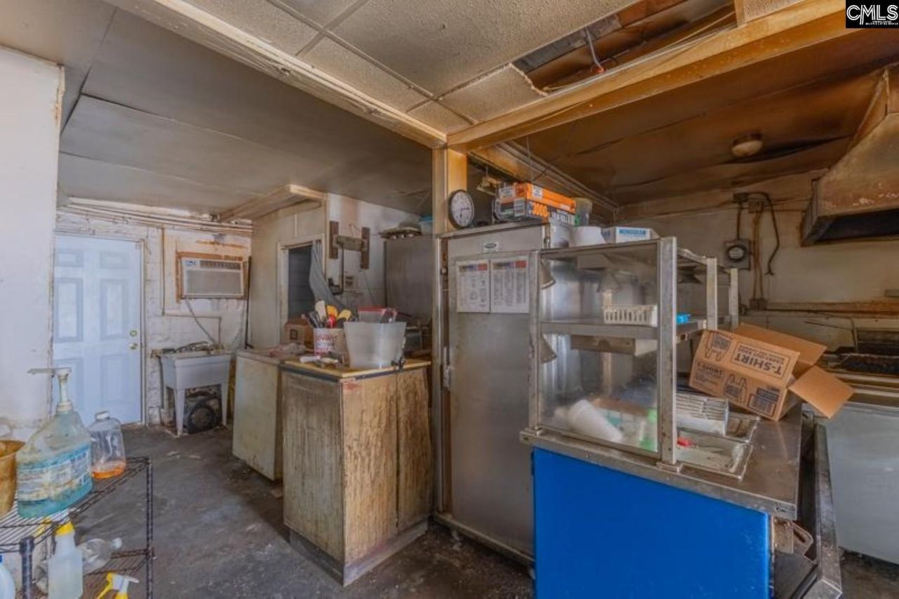 13190 Church Street  Photo 18