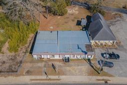 13190 Church Street  photo 4