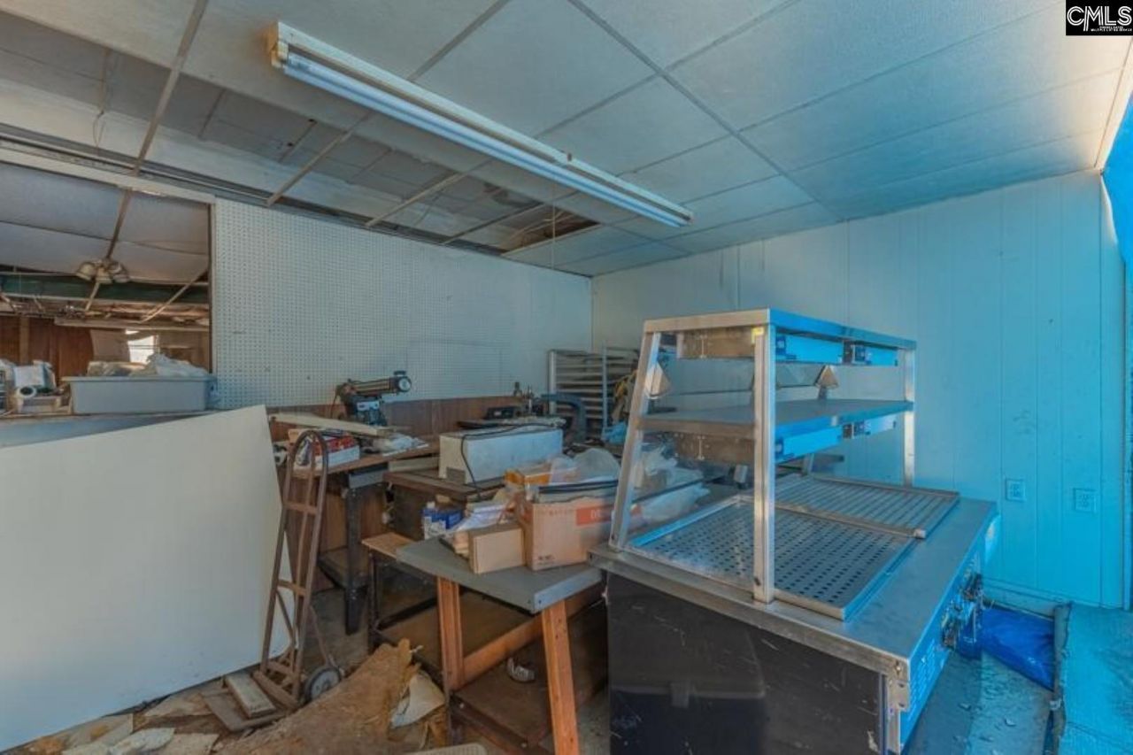 13190 Church Street  Photo 22