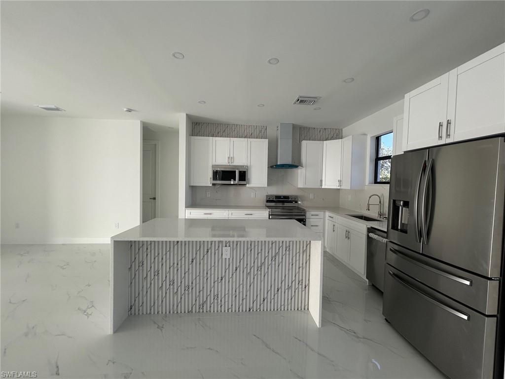 2563 47th Ave Ne, Naples, FL 34120 Photo