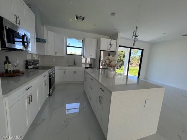 2563 47th Ave Ne, Naples, FL 34120 Photo