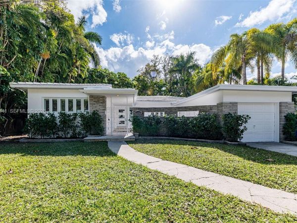 680 NE 57th St, Miami, FL 33137