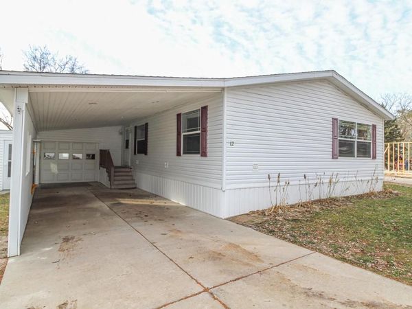 W9194 Ripley Road, Unit 12, Cambridge, WI 53523