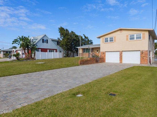 209 Standish Drive, Ormond Beach, FL 32176