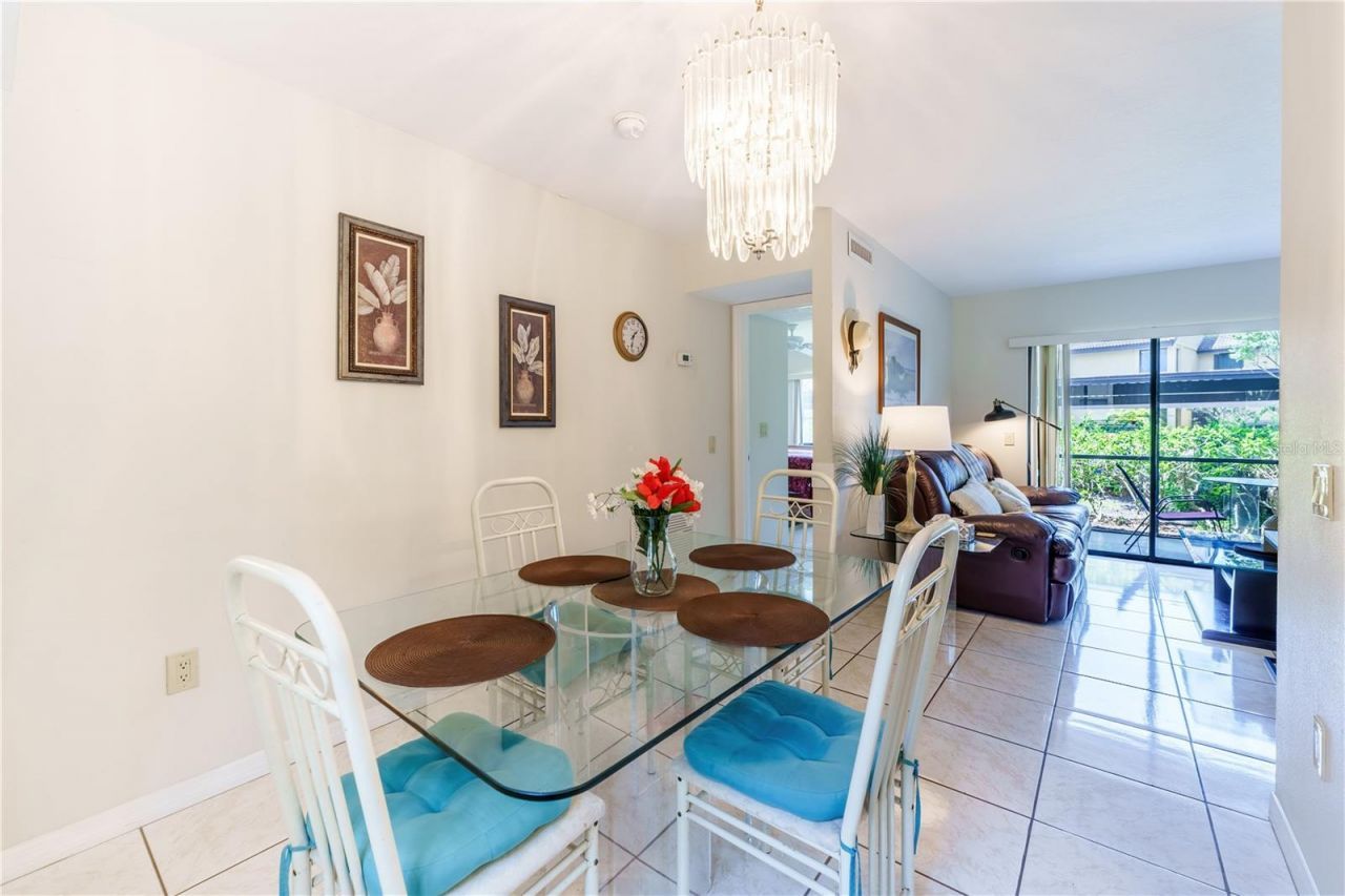 5685 Ashton Lake Drive, Sarasota, FL 34231 Photo
