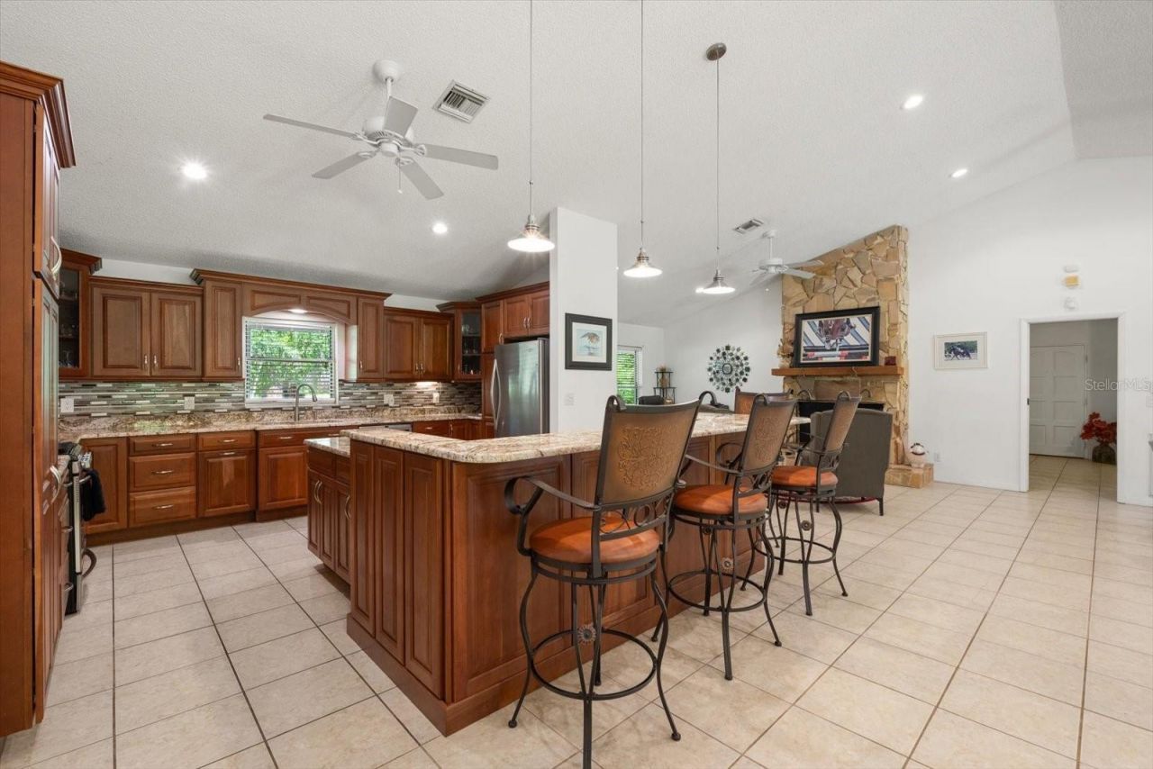 13719 Seminole Trail, Wimauma, FL 33598 Photo