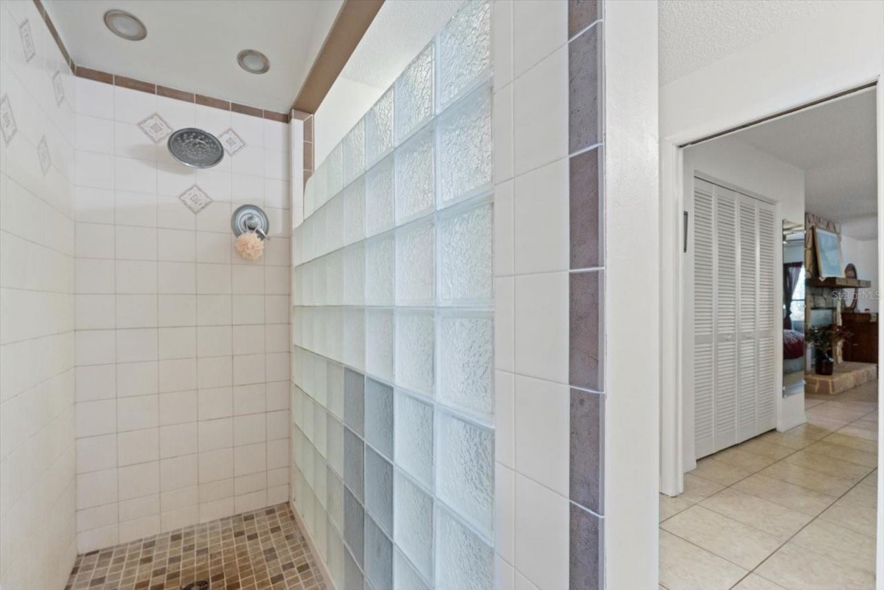 13719 Seminole Trail, Wimauma, FL 33598 Photo