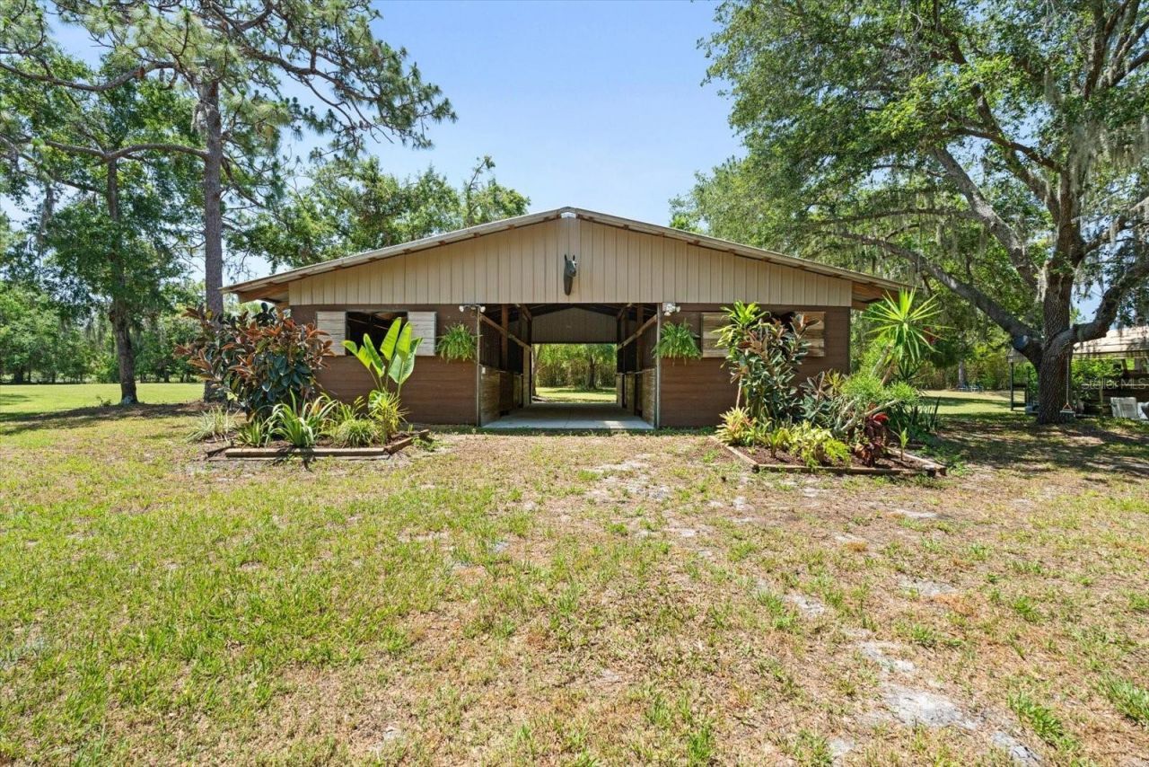 13719 Seminole Trail, Wimauma, FL 33598 Photo