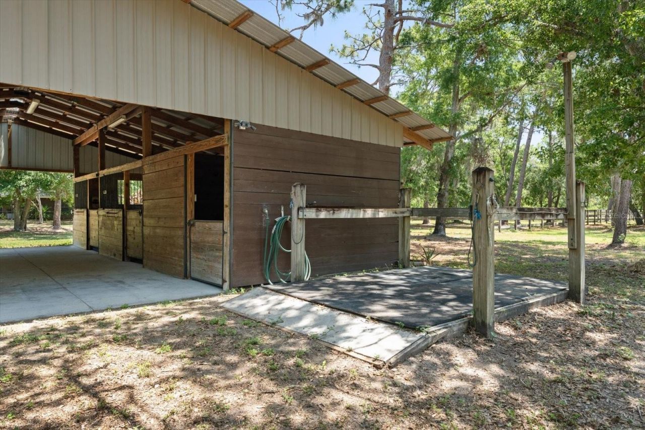 13719 Seminole Trail, Wimauma, FL 33598 Photo