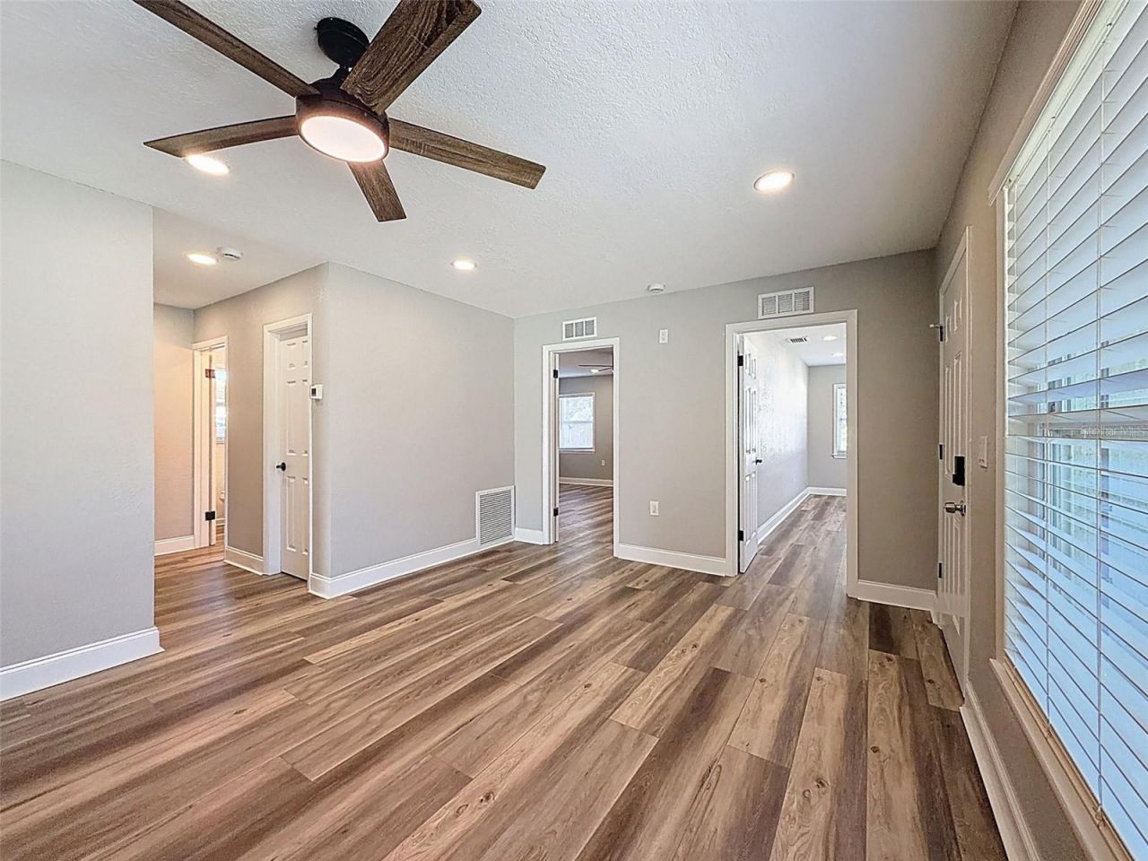 9161 Royal Palm Avenue, New Port Richey, FL 34654 Photo