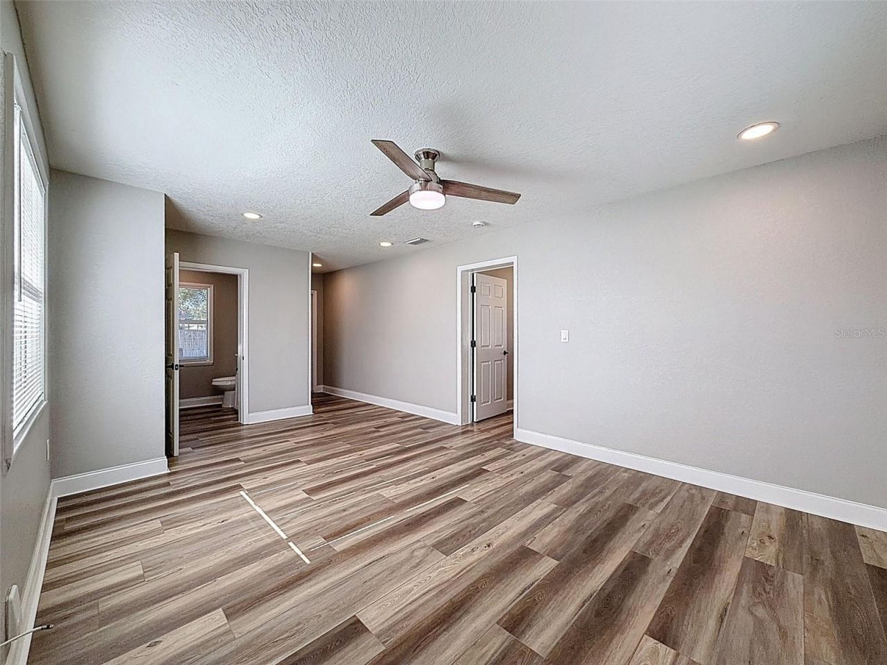 9161 Royal Palm Avenue, New Port Richey, FL 34654 Photo