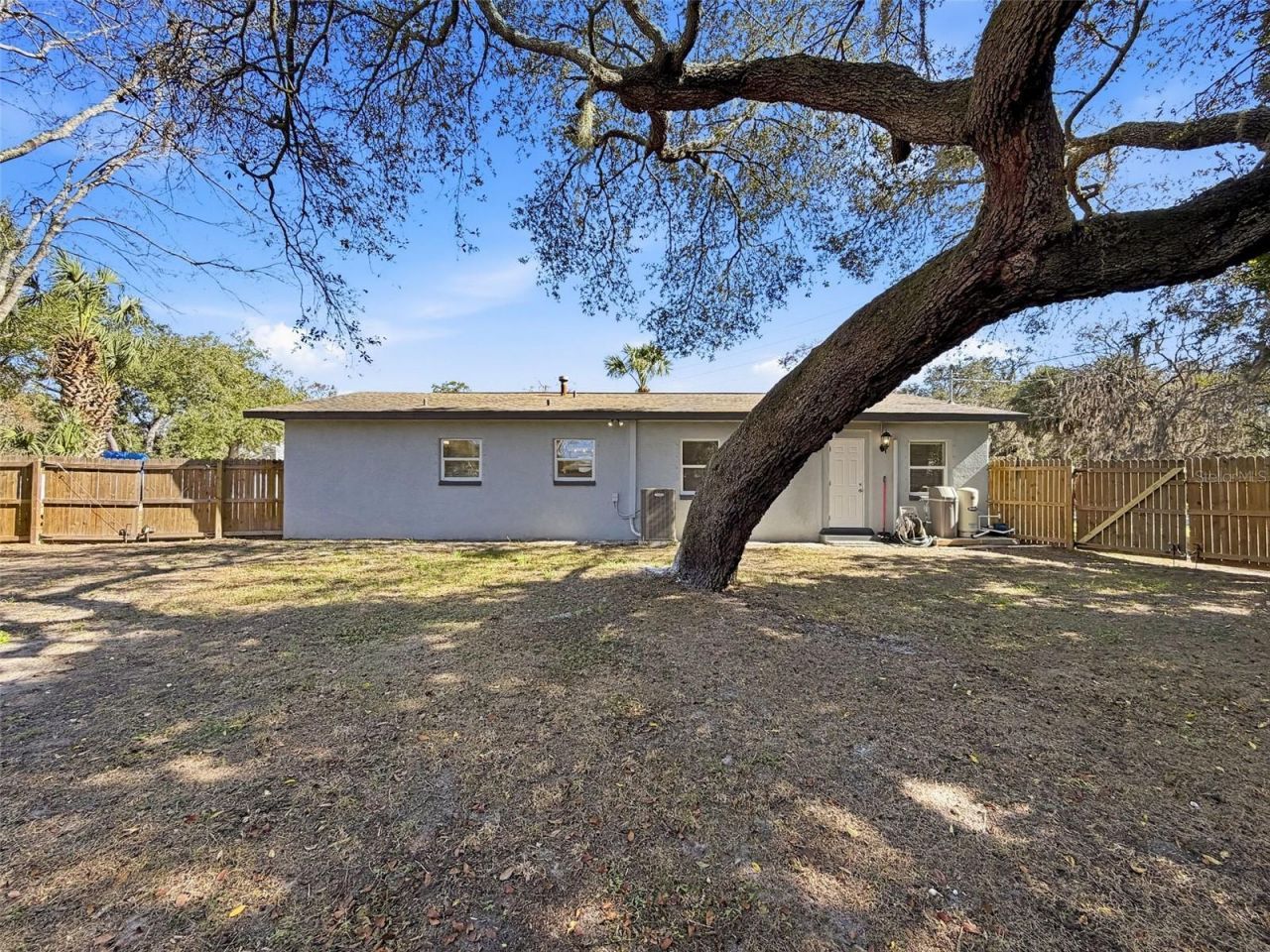 9161 Royal Palm Avenue, New Port Richey, FL 34654 Photo