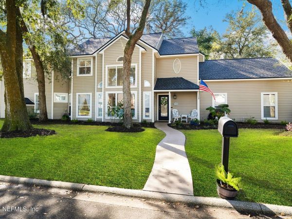 2280 OAK FOREST Drive, Jacksonville Beach, FL 32250