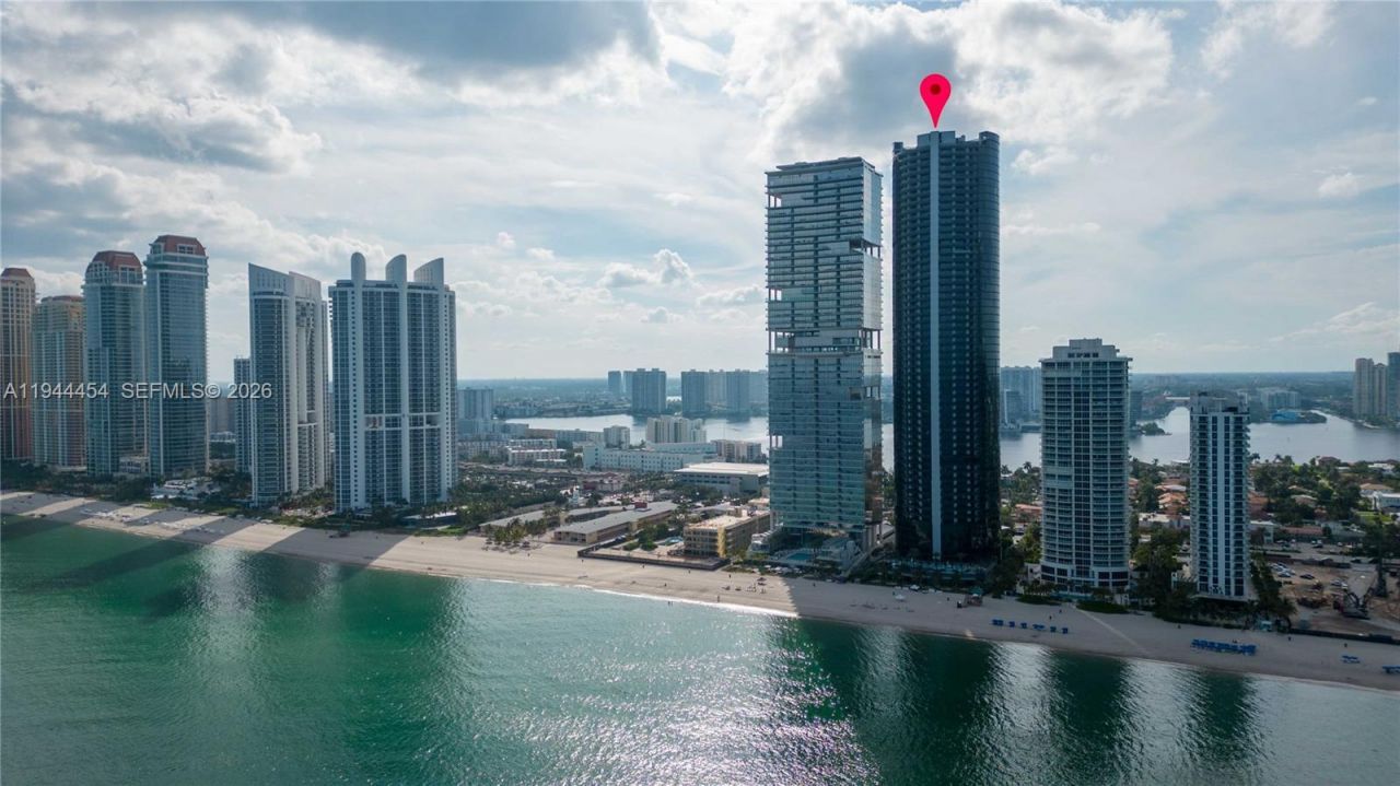 18555 Collins Ave , Unit 4601, Sunny Isles Beach, FL 33160 Photo