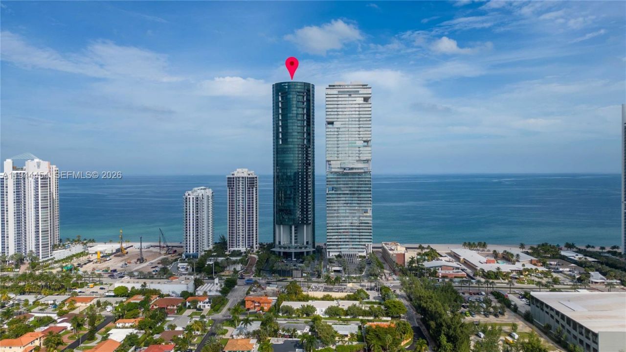 18555 Collins Ave , Unit 4601, Sunny Isles Beach, FL 33160 Photo