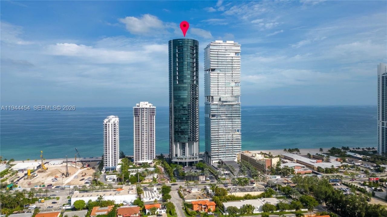 18555 Collins Ave , Unit 4601, Sunny Isles Beach, FL 33160 Photo
