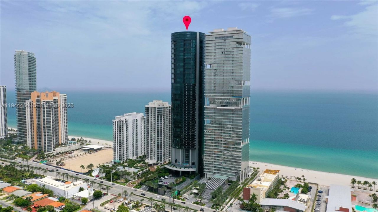18555 Collins Ave , Unit 4601, Sunny Isles Beach, FL 33160 Photo
