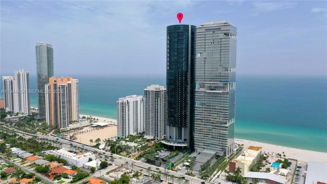 18555 Collins Ave , Unit 4601, Sunny Isles Beach, FL 33160 Photo