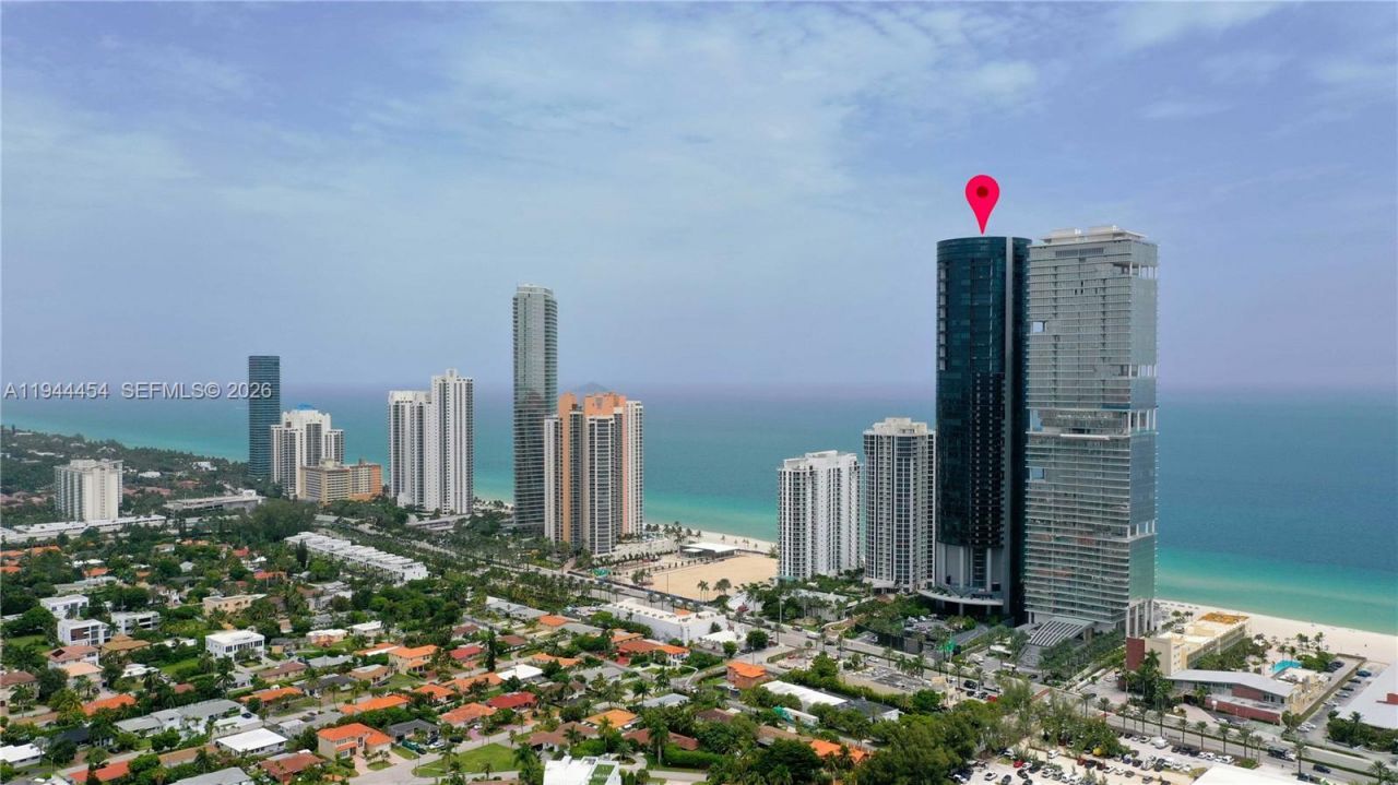 18555 Collins Ave , Unit 4601, Sunny Isles Beach, FL 33160 Photo