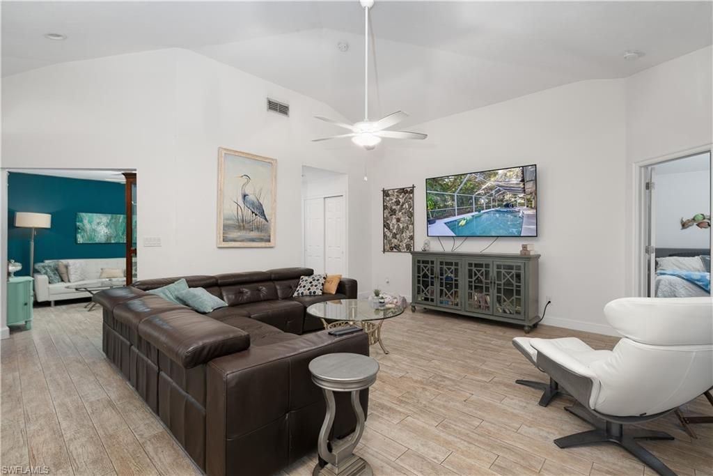 21194 Old Oak Pl, Estero, FL 33928 Photo