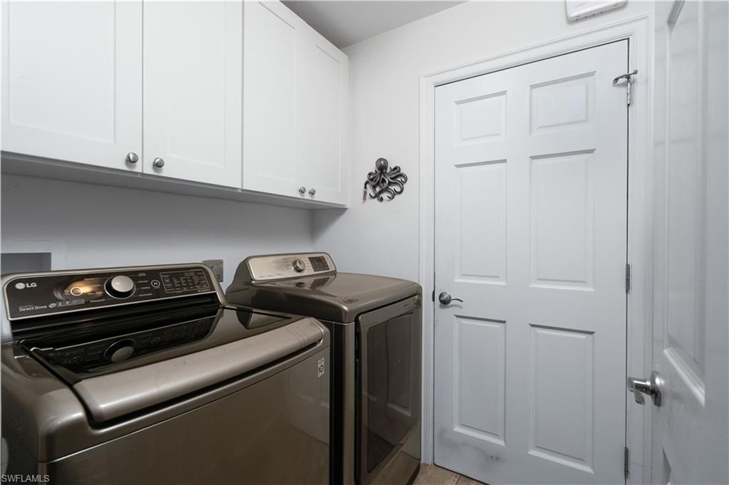 21194 Old Oak Pl, Estero, FL 33928 Photo