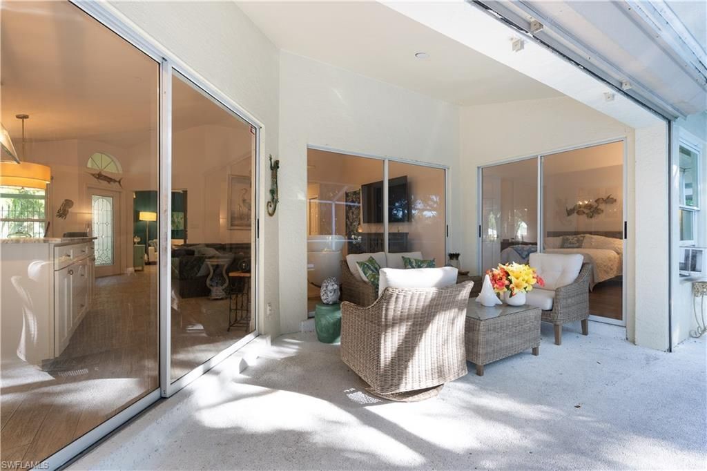 21194 Old Oak Pl, Estero, FL 33928 Photo