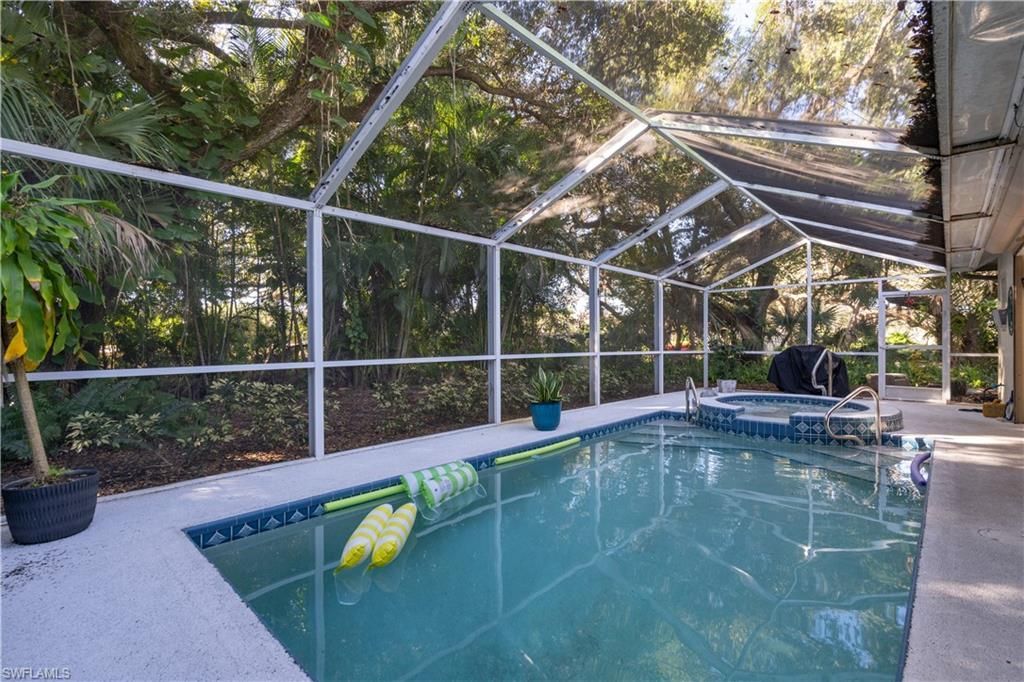 21194 Old Oak Pl, Estero, FL 33928 Photo