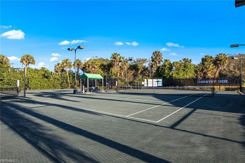 21194 Old Oak Pl, Estero, FL 33928 Photo