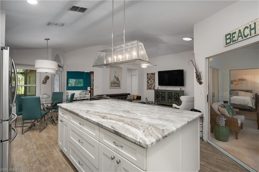 21194 Old Oak Pl, Estero, FL 33928 Photo