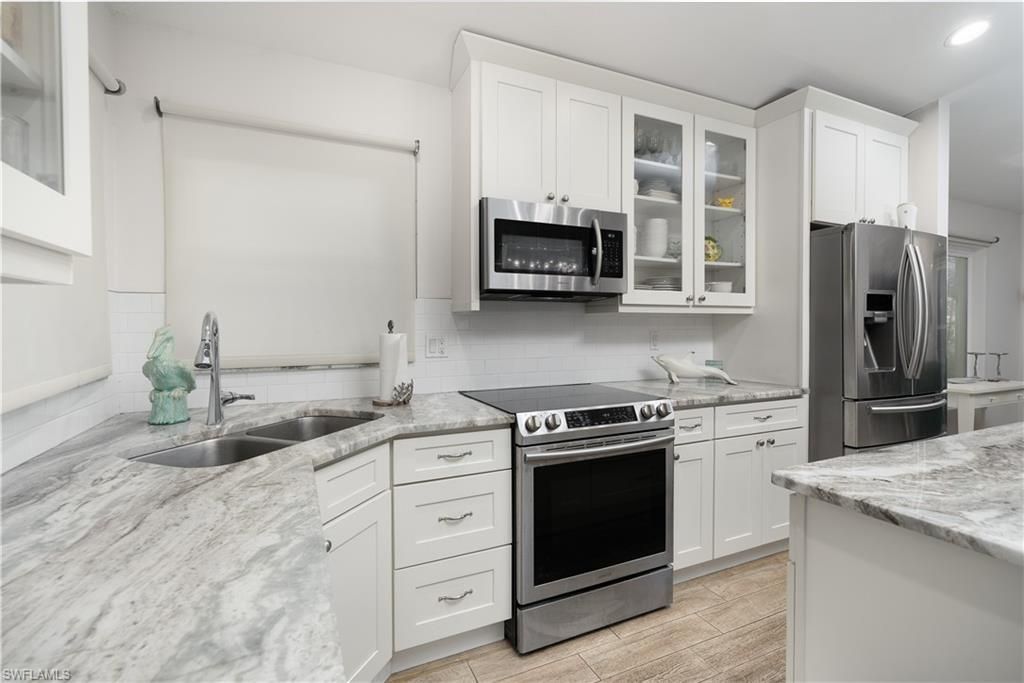 21194 Old Oak Pl, Estero, FL 33928 Photo